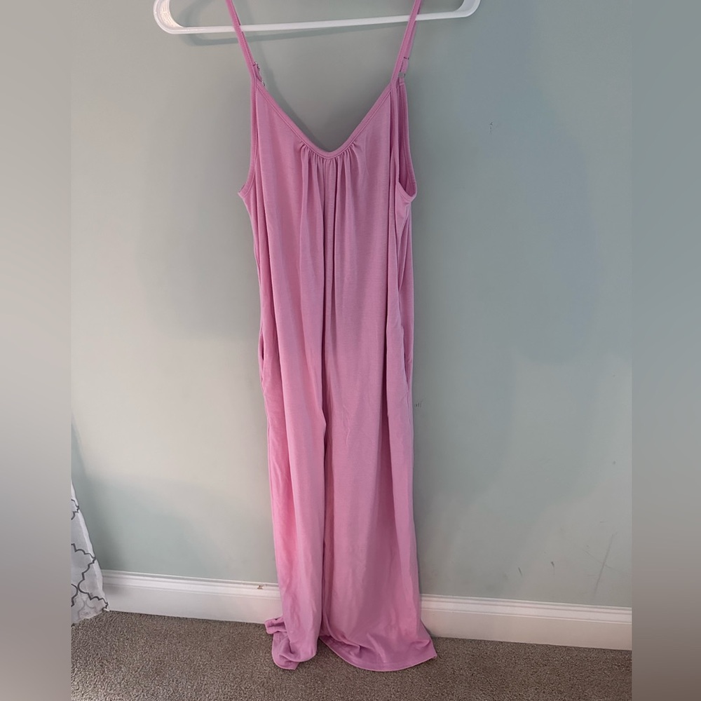 Pink jumpsuit. Size medium. Worn once.